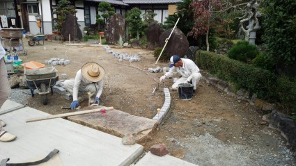アプローチ