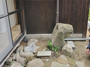 古民家リノベーション坪庭工事 庭石や飛び石を再利用した坪庭 苔が美しい苔庭 姫路市の外構 エクステリア お庭のことなら サンガーデンへ 古民家リノベーション坪庭工事 庭石や飛び石を再利用した坪庭 苔が美しい苔庭 姫路市の外構 エクステリア お庭のことなら サンガーデンへ