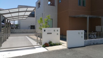 爽やかな外構